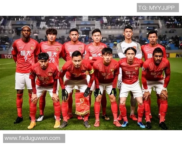 广州足球队与北京足球队赛后复盘分析比赛经验与战术调整探讨