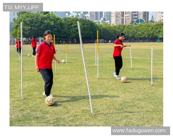 提升青少年足球技能的全面训练计划与方法探讨